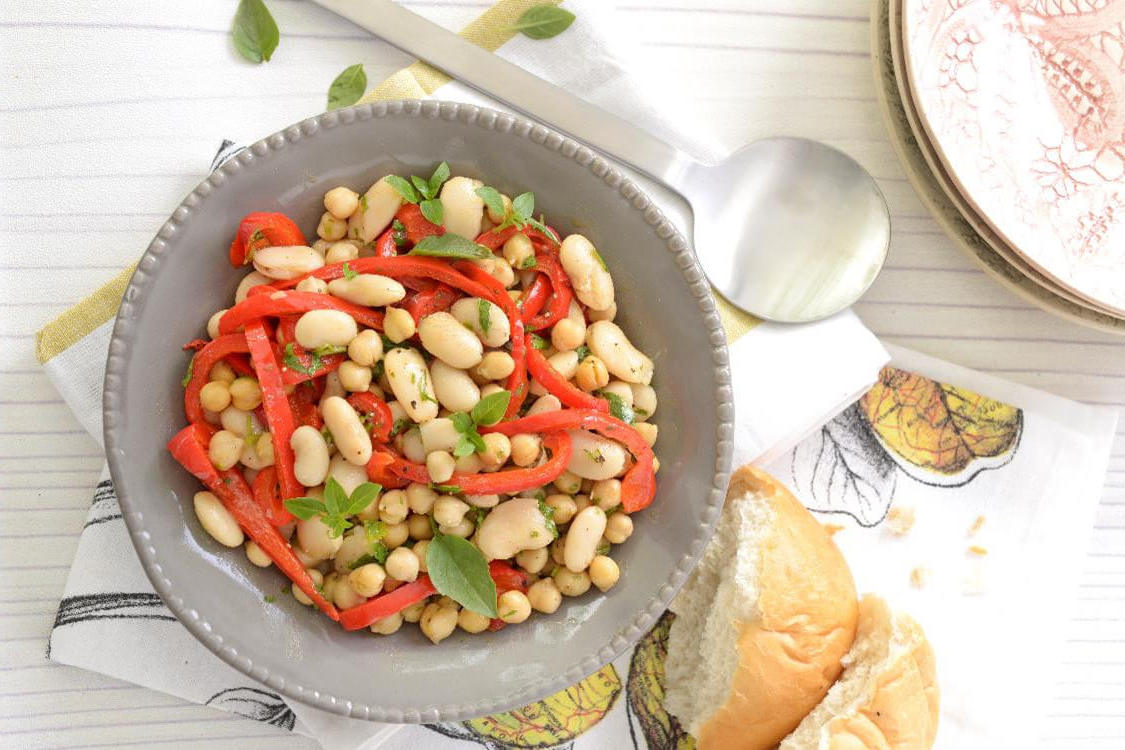mediterranean-bean-and-pepper-salad